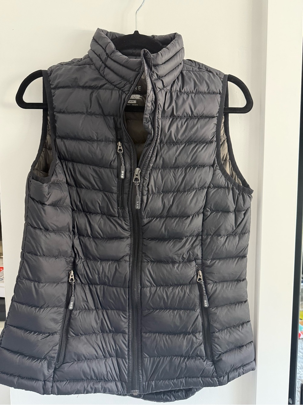 Women's Quilted Puffer Vest - Black